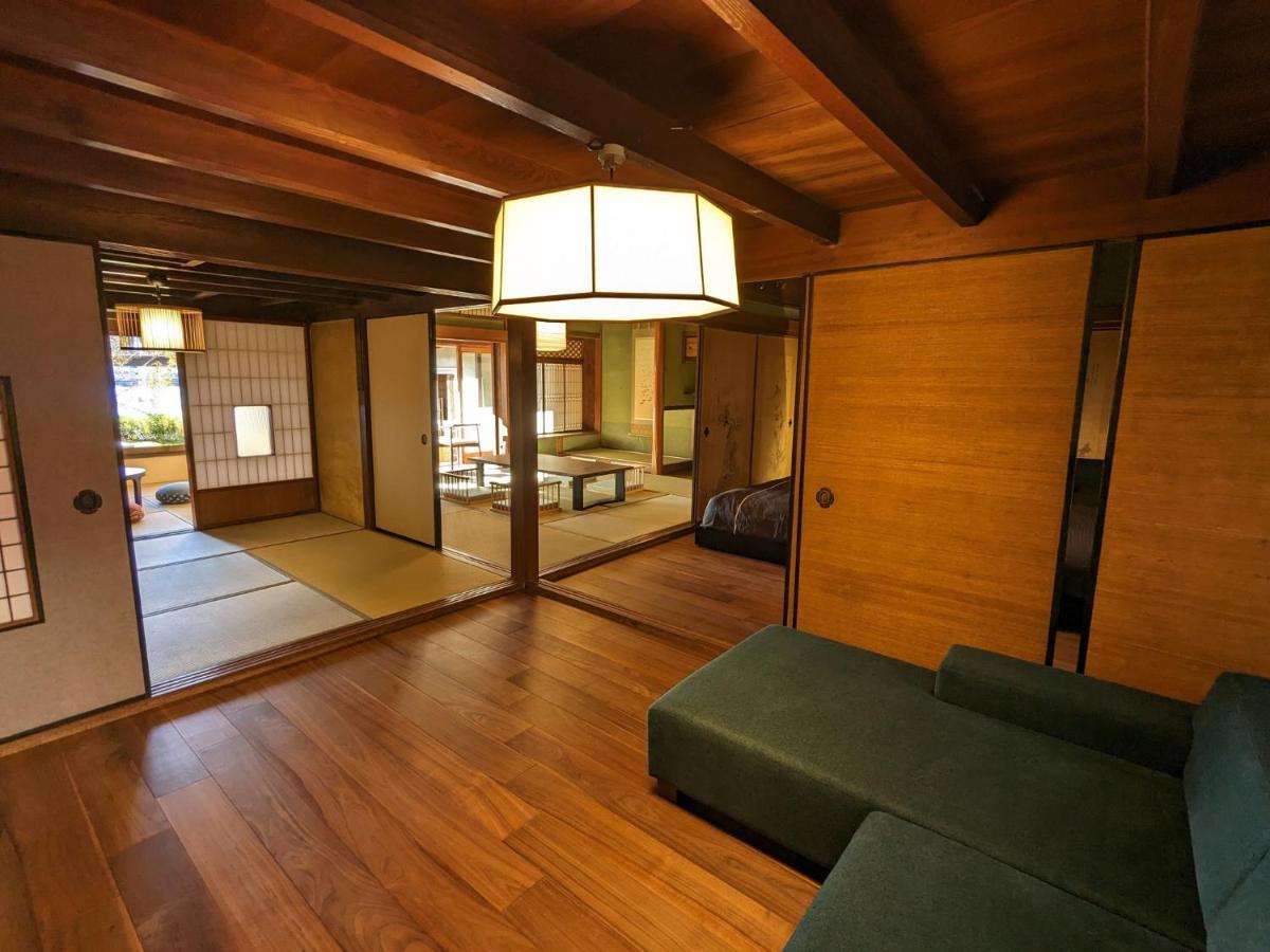 River House 湯川邸